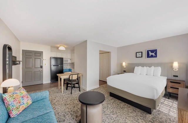 Sonesta ES Suites Austin The Domain Area