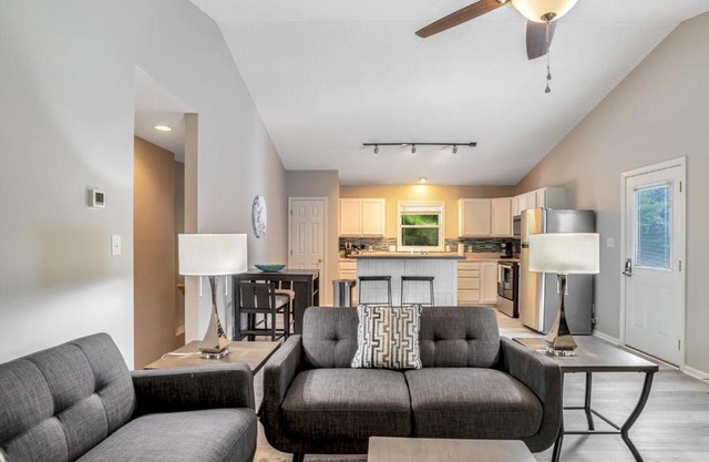 South Asheville Townhome 16 B