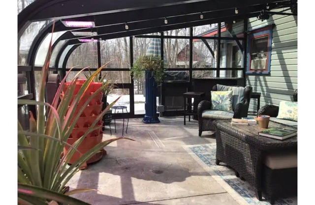 South Bay Bungalow on the St. Lawrence Riverfront