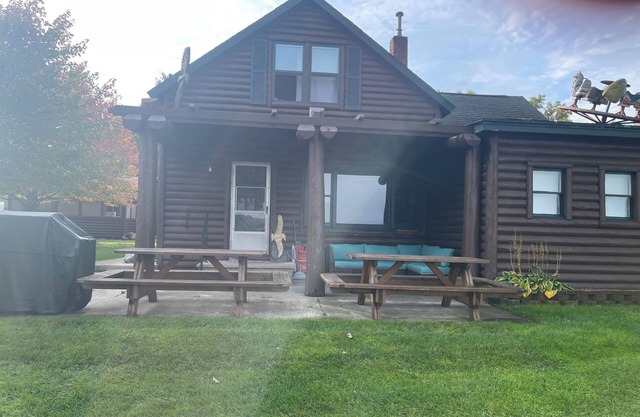 South Shore Resort - The Eagle