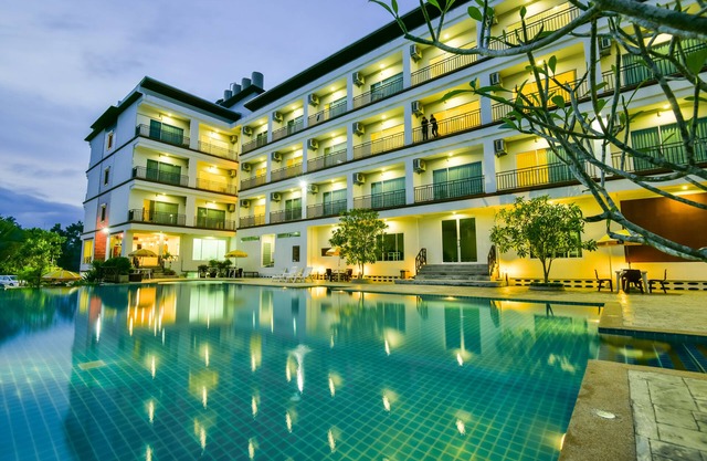 Southgate Residence Hotel