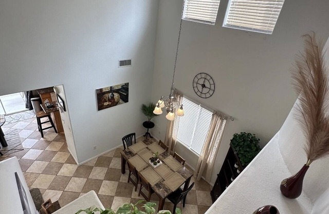 Southwest Las Vegas Huge Bohemian Style Home! - Few Minutes Away From Casino!