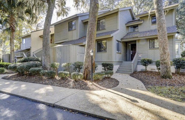 Southwind II | 1 King Bed | Near Hilton Head Shipyard