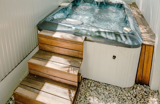 Spa,Fire Pit,Cinema - The Cottage Coolum Beach