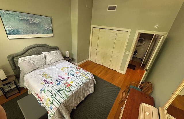 Spacious 1 BR apt in converted industrial building. 1 block from Washington Park