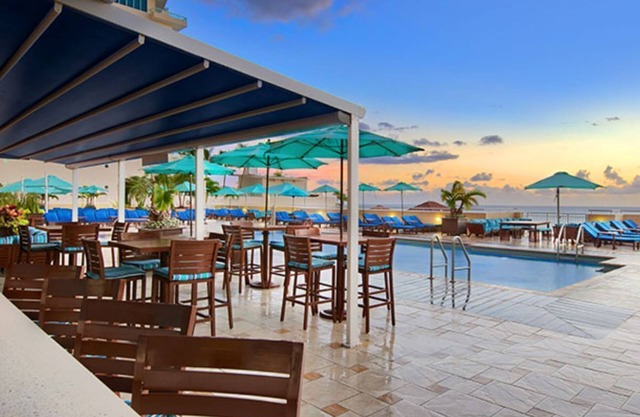 Spacious 2-bedroom, 2-bathroom Atlantic beachfront villa