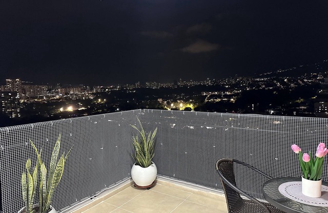 Spacious 3-bedroom apartment with AC, fitness room in wonderful Floridablanca