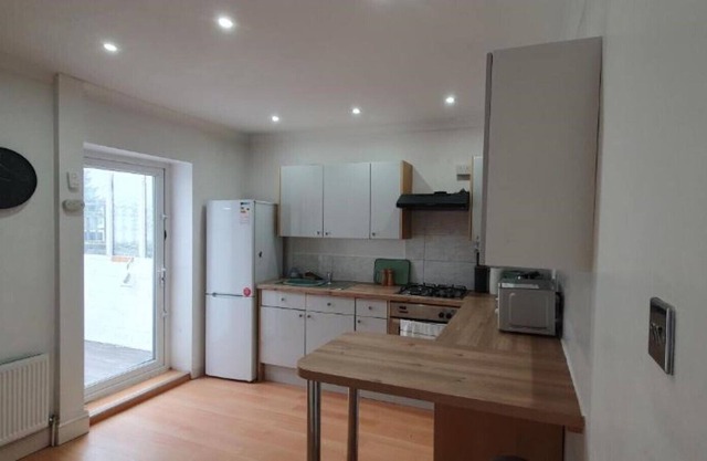 Spacious 3/db Seaside House