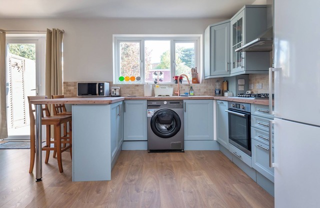 Spacious 3BDR Home with Workspace in Prime Spot