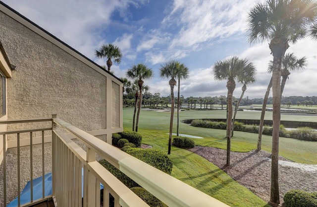 Spacious 3BR, 3.5BA villa in Sea Pines, Hilton Head Island, perfect for families.