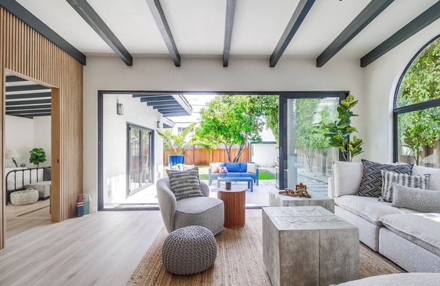 Spacious 4-bedroom villa, Pacific Beach