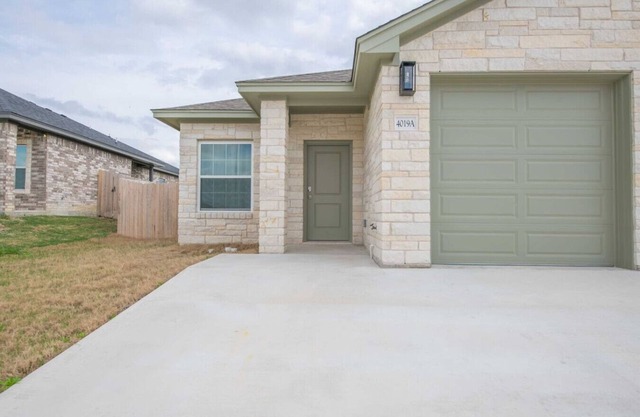 Spacious 6 Bedroom House