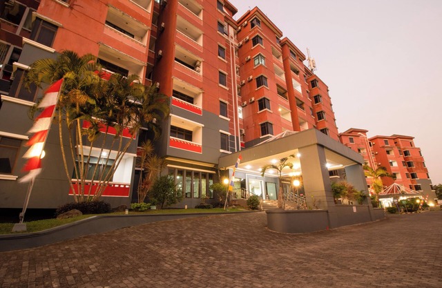 Spacious and Comfortable 3 Bedrooms Apartments in the Heart of Yogyakarta