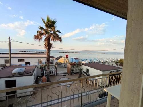 Spacious Apartment with Sea View in Francavilla al Mare + BBQ