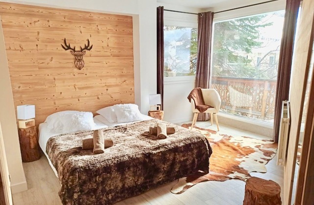 Spacious Apartment 300m2 - Sauna - BBQ - Sunny terrace