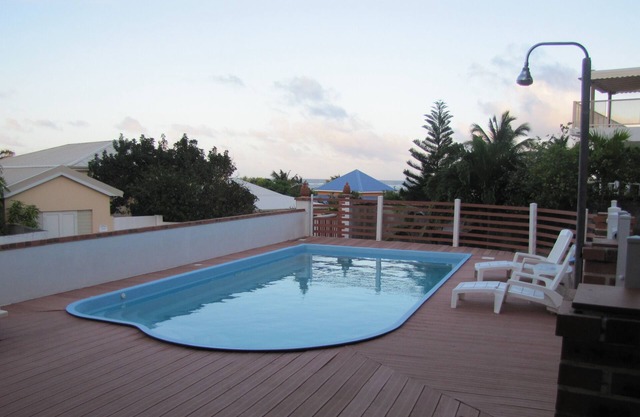SPACIOUS APARTMENT- LE MOULE- GUADELOUPE