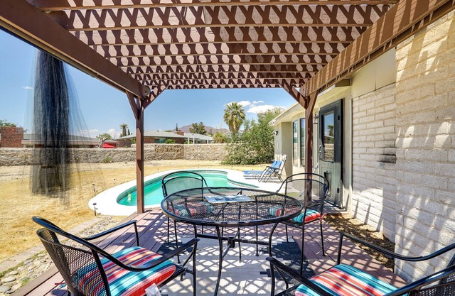 Spacious El Paso Home w/Seasonal Pool!