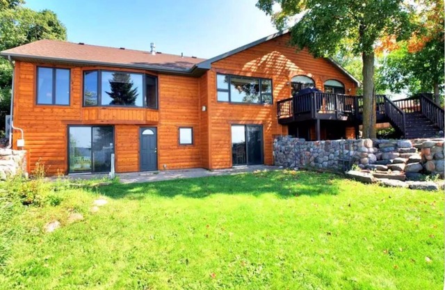 Spacious Family Friendly Cabin on Lake Mille Lacs