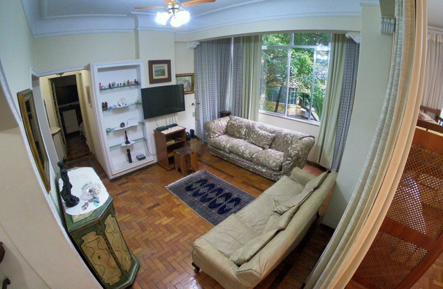 Spacious, furnished apartment, 1 block from Copacabana beach