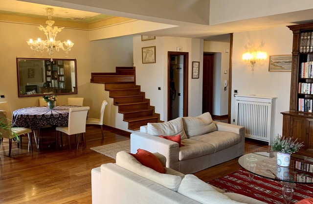 Spacious historic apartment with rooftop terrace