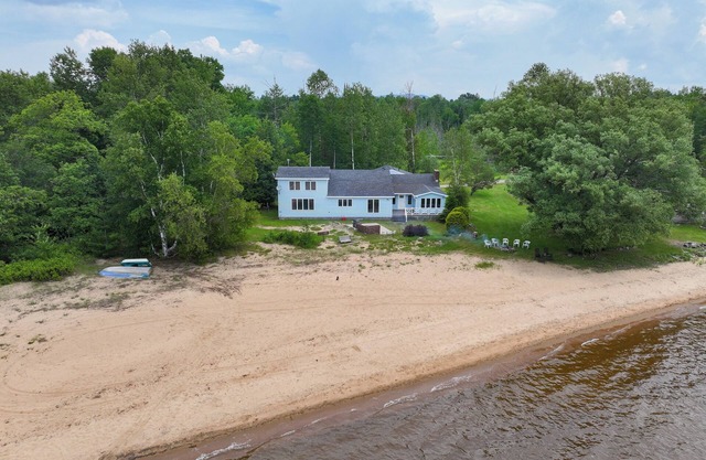 Spacious Lakefront cabin on Lake Chateaugay with private beach.