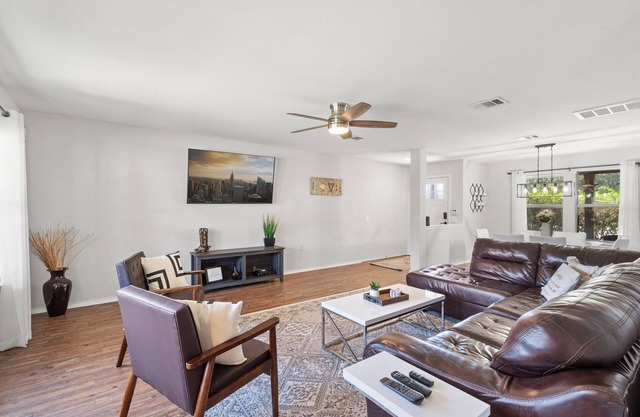 Spacious Luxury Austin Home | 10 min to Downtown and Airport