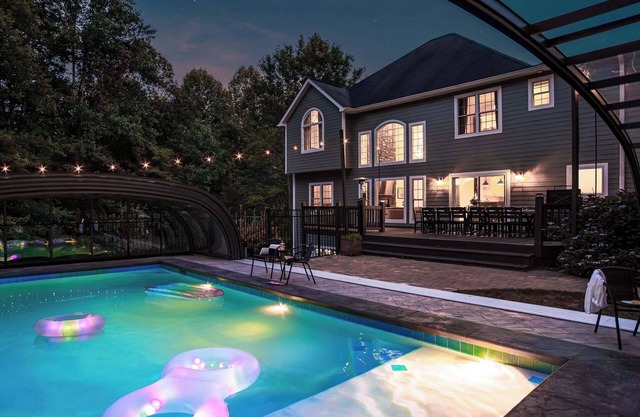 Spacious Mountain Haven with Heated Pool