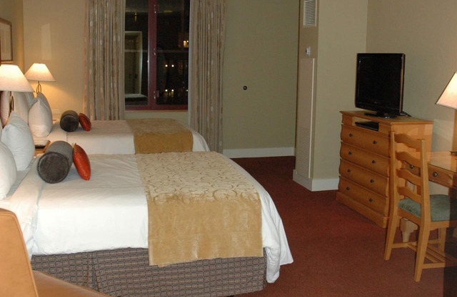Spacious Room at The Marriott Grand Residence