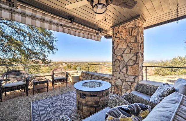 Spacious Spicewood Cottage, Close to Golfing!