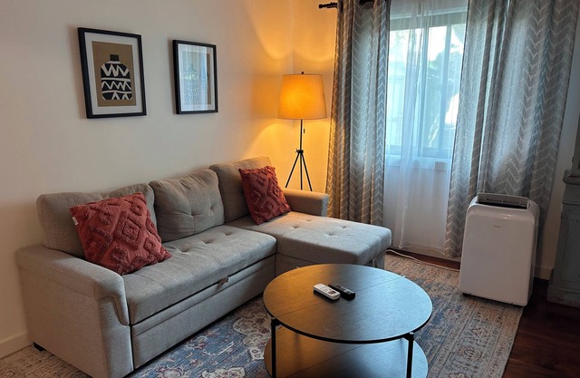 Spacious studio with kitchenette in enchanting Aurora