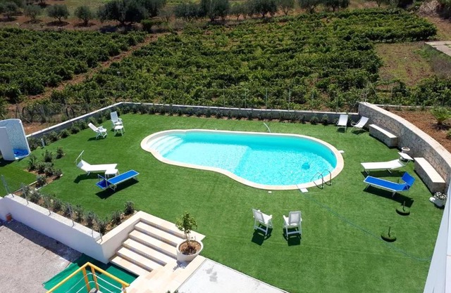 Spacious villa with sea and mountain views in Alcamo