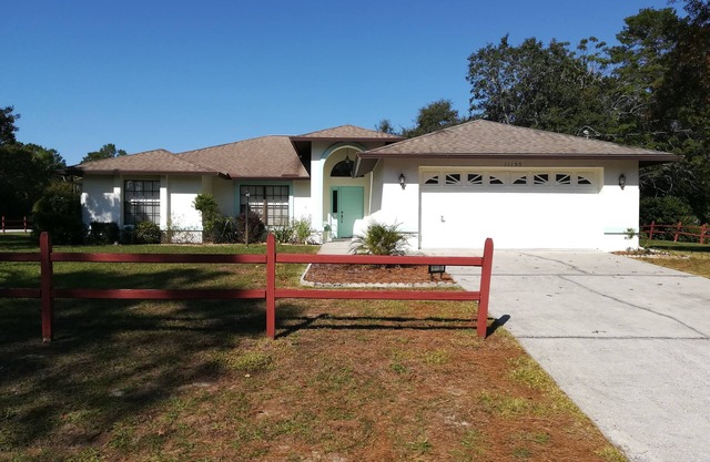 Spacious, well-equipped, and comfortable home with heated pool.