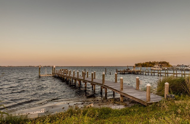 Spectacular Intercoastal Views