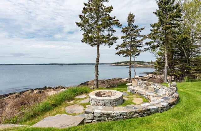 Spectacular Ocean Front Estate on Southport