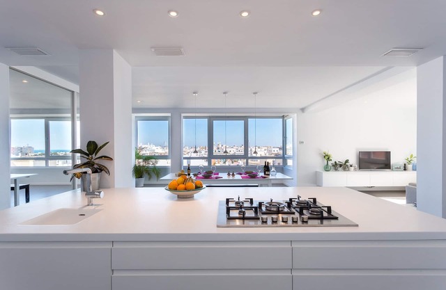 SPECTACULAR VIEWS (+ garage)