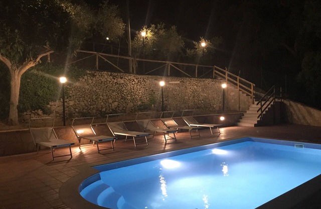 Sperlonga-Itri Villa 7 bedroom with swimming pool in private garden