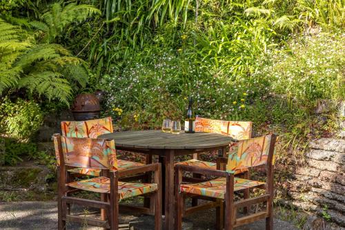 Splashing Tūi Cottage