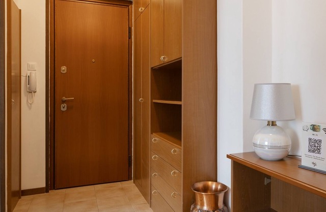 Splendid apartment near the charming second center of Trieste, San Giacomo.