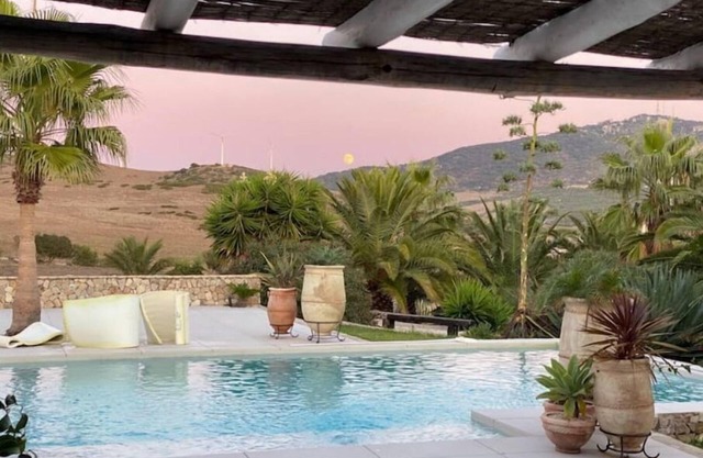 SPLENDID CORTIJO ALMARCHAL