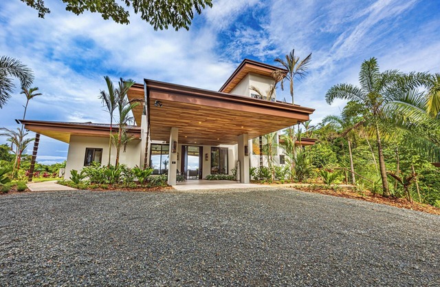 Splendid Newly Built Luxury and Private Villa