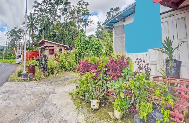 SPOT ON 92281 Susupuan KostNearTaman Deki Lestari
