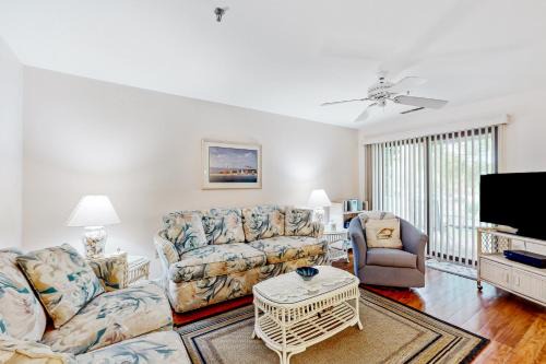 Spring Lake - 20784 East Dr Unit 503