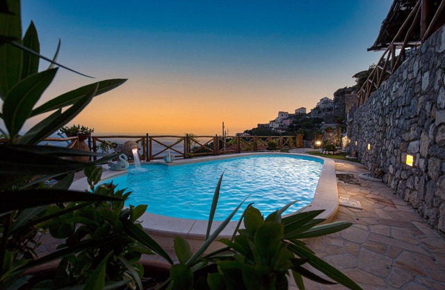 Spring Villa with panoramic views and private pool