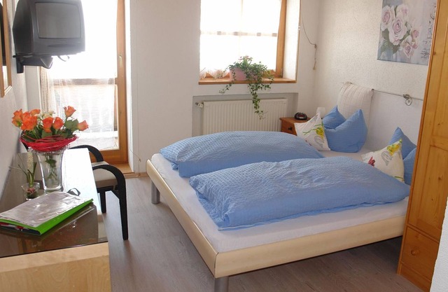 Standard Room 1 Without Breakfast - Kroesbacherhof