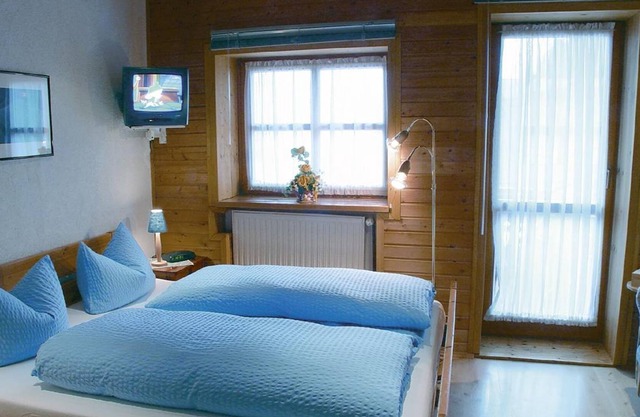 Standard Room 3 Without Breakfast - Kroesbacherhof