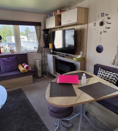 STATIC CARAVAN HOTEL in EDINBURGH