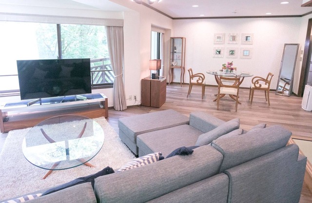 Stay as if you live 2LDK type with kitchen / Saihaku-gun Tottori