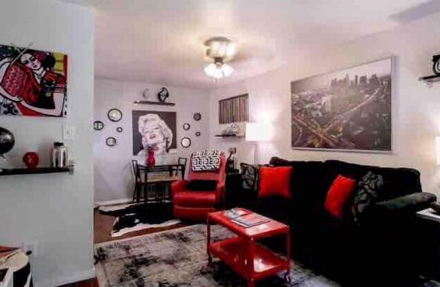 Stay in LA LA Land at The Blue Moon Bungalow
