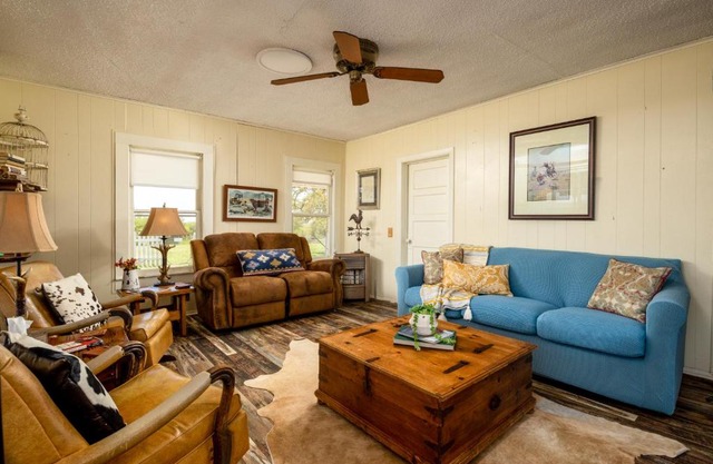 Stay on a 350-acre Cattle Ranch! Brazos River! Tubing! Petting zoo!