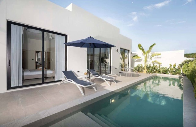 Staylar Pool Villa - Bangtao, Phuket C1